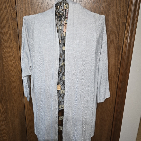 Cardigan - Picture 1 of 2